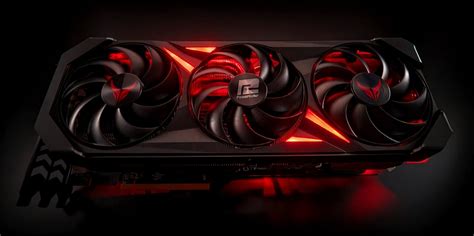 PowerColor Radeon RX 7900 XTX Red Devil は、トリプル ファンとトリプル 8 ピン コネクタを備えたクアッド スロット グラフィックス カードです ...