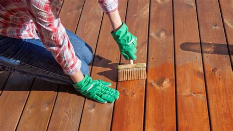 Best Stain For Wood Deck to Protect and Beautify Your Outdoor Space