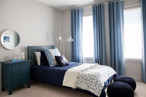 15 Blue Drapes and Curtain Ideas for a Stunning, Modern Interior