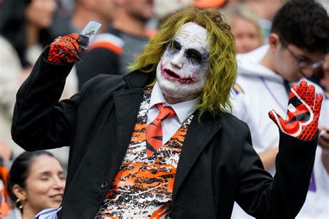 Joe Burrow, other NFL players dress up for Halloween. Here are the best ...