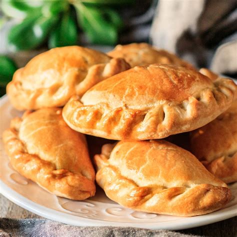 Baked Chicken Empanadas - Savor the Flavour