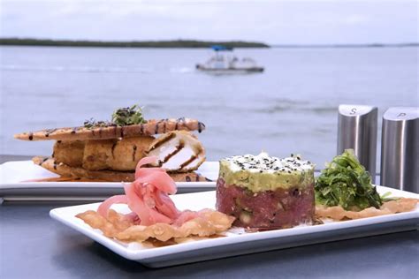 6 Best Ft. Myers Beach Restaurants | Best Places To Eat