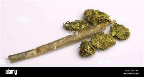 Weed Joint Smoke Stock Photos & Weed Joint Smoke Stock Images - Alamy