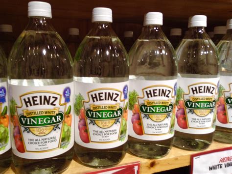 Genius: Why you should use vinegar when you wash your clothes