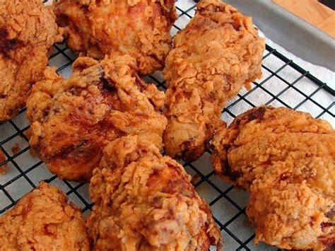 Buttermilk Fried Chicken | RiehlFood.com