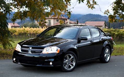 2014 Dodge Avenger Blacktop Edition Specs