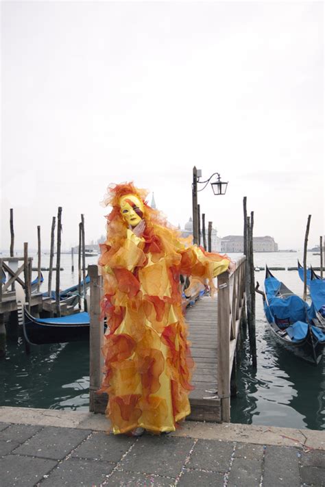 This Year’s Venice Carnival Concentrates On Food - So Here's An ...