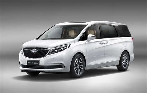 SAIC General Motors Unveils 2017 Buick GL8 Minivan in China - autoevolution