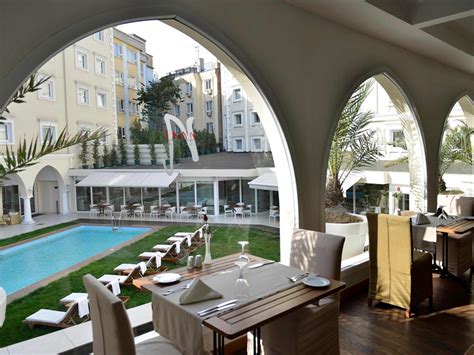 Istanbul City Centre Hotels: Holiday Inn Istanbul City