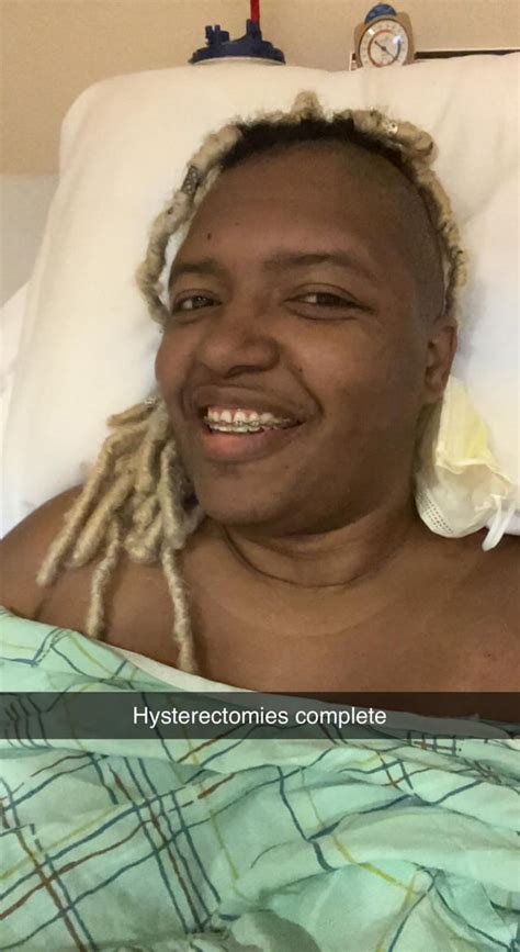 Surgery yesterday! Happy it’s over : r/hysterectomy