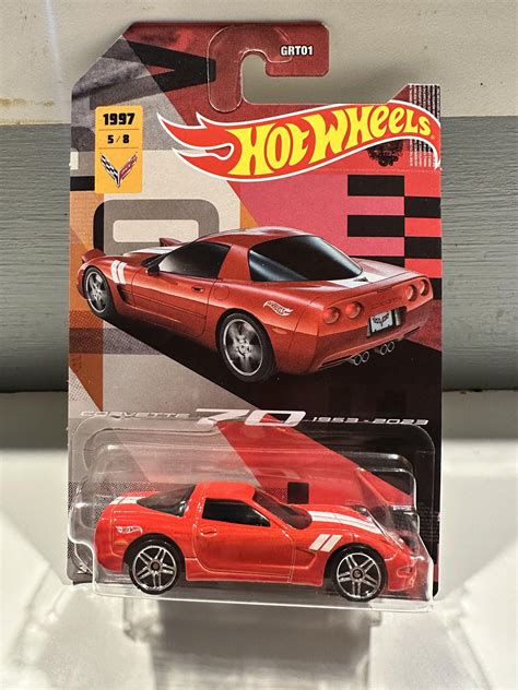 Right time right place! Full 8 car set! : r/HotWheels