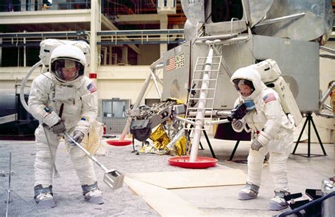 Vintage NASA Photos of Apollo 11 Training | PHOTOGRVPHY