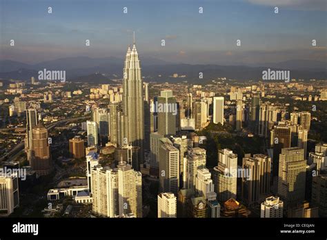 Kuala Lumpur skyline Stock Photo - Alamy