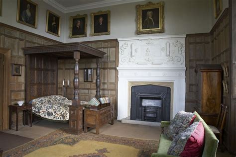 Montacute House | English country house, House, Historical interior