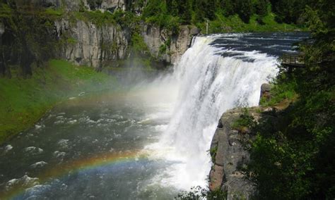 Island Park Idaho & Yellowstone Vacations - AllTrips