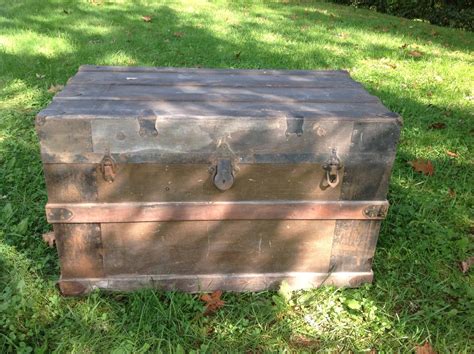 Vintage Trunk, Coffee Table, Steamer Trunk, Travel Trunk, Trunk with Tray, Storage Trunk – Haute ...