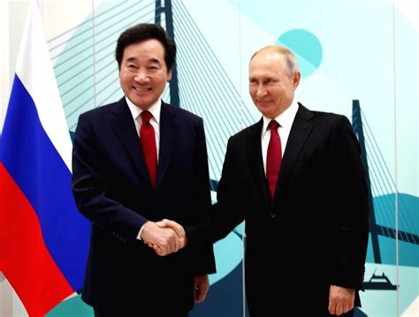 PM Lee Nak-yon meets Russian president