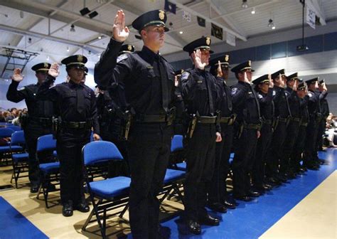 Study calls for 200 more officers for Tulsa Police Department ...