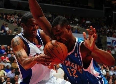 Funny Basketball Moments (24 pics)