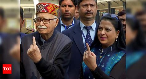 L K Advani ends tie with Gujarat as a voter after three decades ...