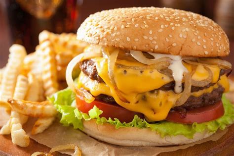 Cheeseburger (Çizburger) Tarifi, Nasıl Yapılır? - Yemek.com