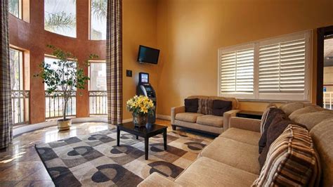 Best Western Burbank Airport Inn in Los Angeles (CA) - Room Deals, Photos & Reviews