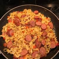 Kielbasa Sausage & Noodles Recipe by Jasmine - Cookpad