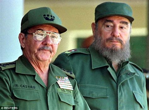 Fidel Castro talks about Che Guevara, as if he were still alive | Daily ...