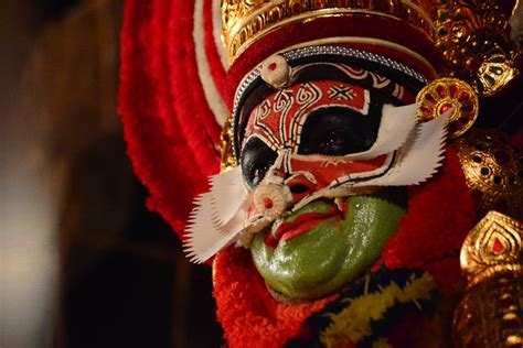 Koodiyattam Performance - Kerala :: Behance