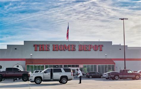 The Home Depot Store Location in Houston, TX. Editorial Photo - Image of harris, contractor ...