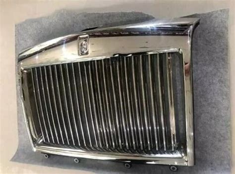 Silver SS Rolls Royce Phantom Front Grill, For Car, Size: 34 X 21 X 4 ...