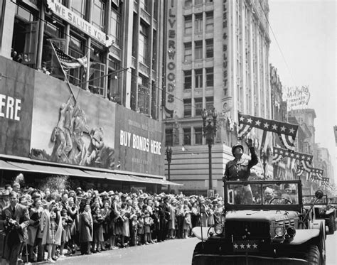 File:Patton during a welcome home parade in Los Angeles, June 9, 1945.jpg - Wikimedia Commons