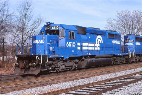 CR 6510 - SD40-2 at Rutherford, PA | Conrail Photo Archive