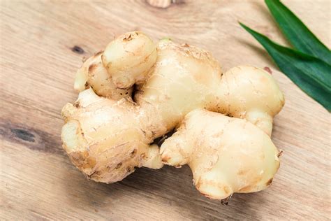 Ginger: Health Benefits, Nutritional Components, And Risk Factors