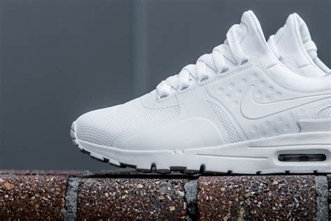 Nike Air Max Zero "Triple White" // Available Now | Nice Kicks