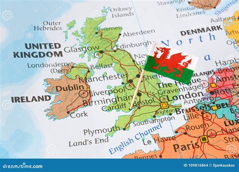 Carte Du Royaume-Uni, Drapeau Du Pays De Galles, Concept De Brexit ...