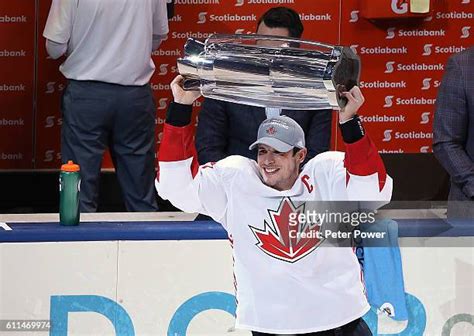 766 Sidney Crosby Team Canada Photos & High Res Pictures - Getty Images