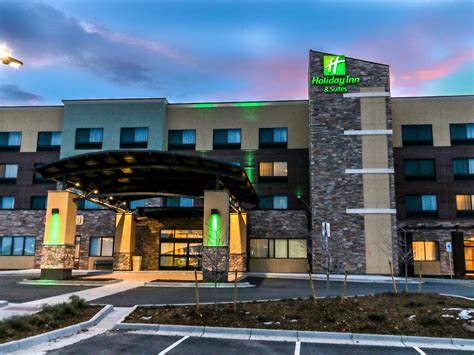 Hotel Specials for Holiday Inn Hotel & Suites Denver Tech Center-Centennial