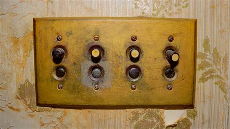 What Are Push Button Light Switches (And Why You Don't See Them Anymore)