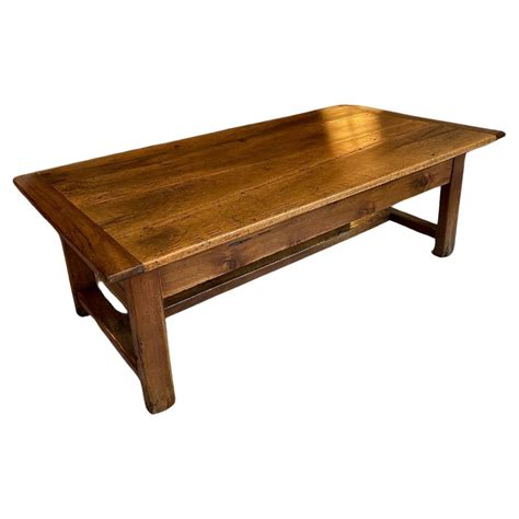 19th century French walnut coffee table For Sale at 1stDibs