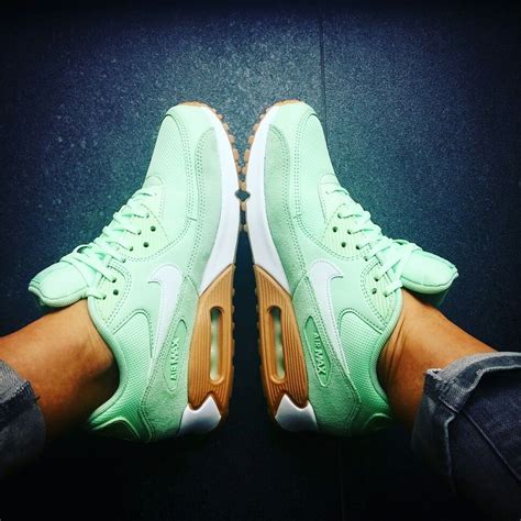 #nikeairmax #mint #green #sneakers #nike #nikeair #inlove Green Sneakers, High Top Sneakers ...