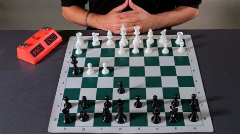 How to Achieve Checkmate in 2 Chess Moves - Howcast