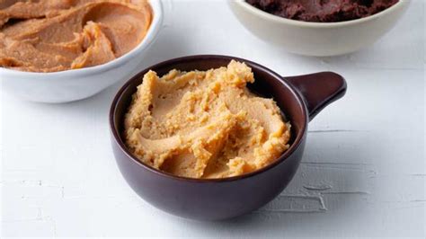 Miso Paste Nutrition Facts and Health Benefits - Womanly Magazine