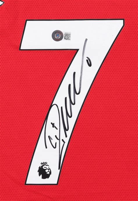 Cristiano Ronaldo Signed Manchester United Jersey (Beckett) | Pristine Auction