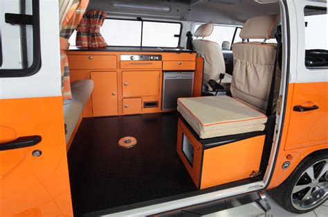 VW T2: 4 Seater from Danbury campervans, caravans, and trailers. | Volkswagen camper van ...