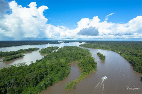 KAP on the Napo River, Ecuador - a photo on Flickriver