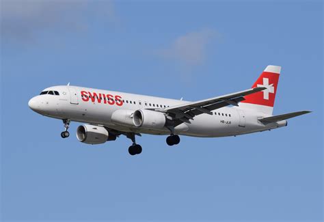 Swiss International Air Lines flight 035 | The Roblox Airline Industry ...