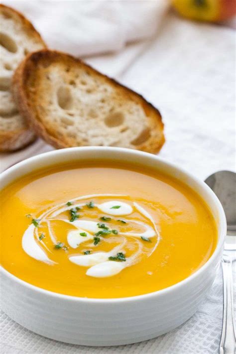 This Creamy Butternut Squash Soup is a great winter warmer and so easy to make! You c ...