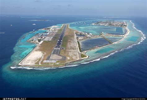 Eight Impressive Runways Around the World – Flightradar24 Blog