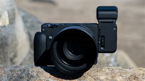 SIGMA fp L full frame mirrorless camera features the highest resolution ...